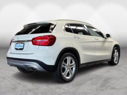 
										Mercedes-Benz Gla180  2015 full									