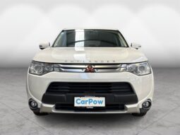 
										Mitsubishi Outlander PHEV 2013 full									