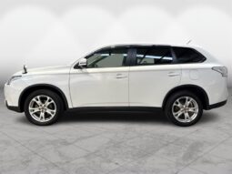 
										Mitsubishi Outlander PHEV 2013 full									
