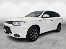 Mitsubishi Outlander  2013