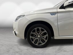 
										Mitsubishi Outlander  2013 full									