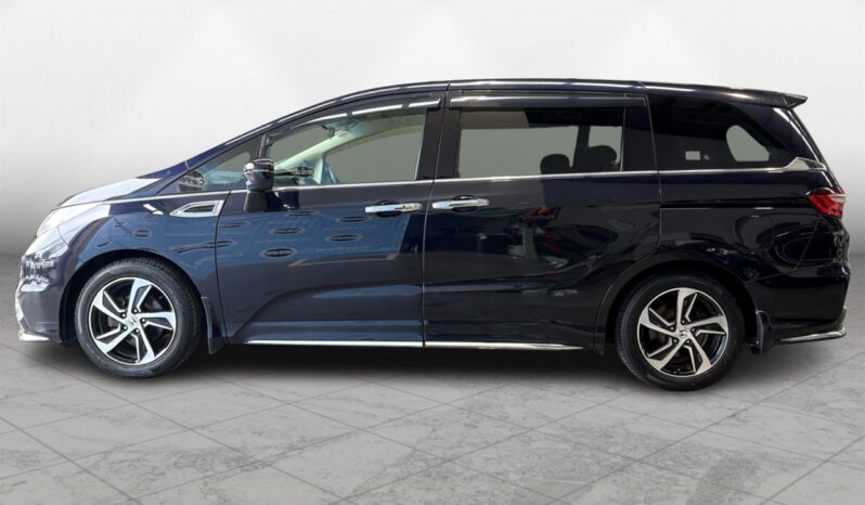 
								Honda ODYSSEY Absolute 2014 full									