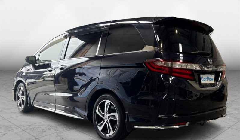 
								Honda ODYSSEY Absolute 2014 full									