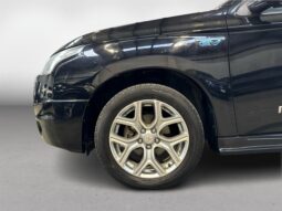 
										Mitsubishi Outlander  2014 full									