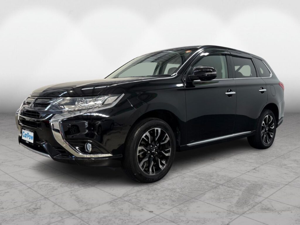 Mitsubishi OUTLANDER PHEV G Navigation Package 2015