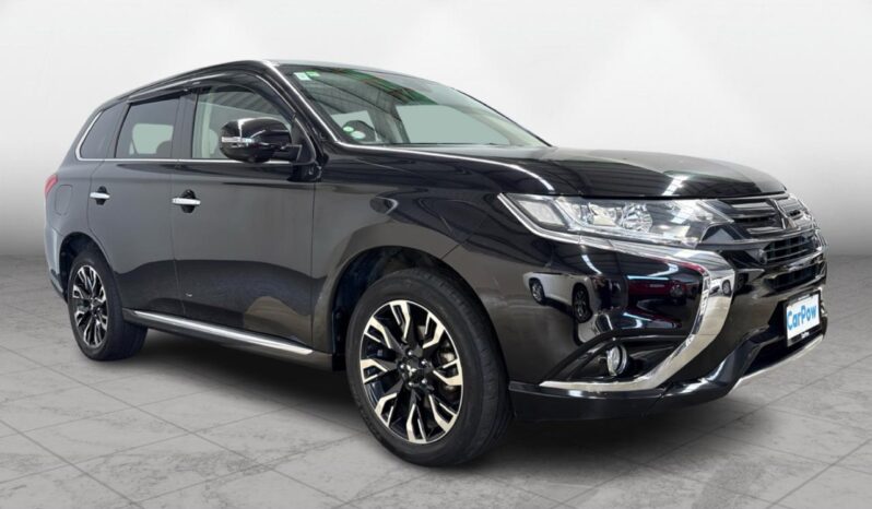 
								Mitsubishi OUTLANDER PHEV G Premium Pack 2015 full									