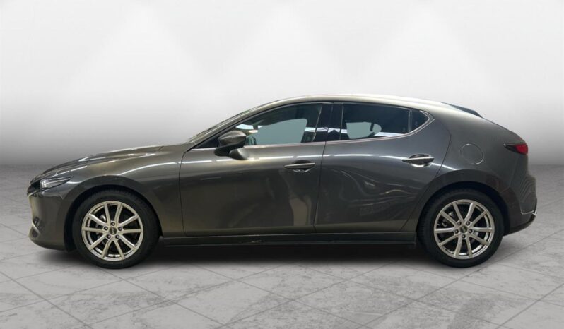 
								Mazda Mazda3  2019 full									