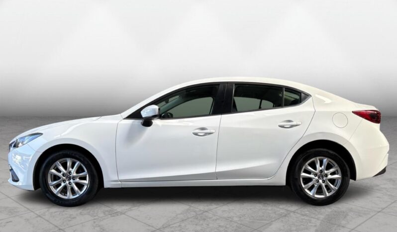 
								Mazda AXELA  2016 full									