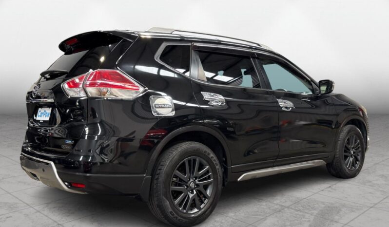 
								Nissan X-TRAIL  2015 full									