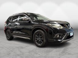 
										Nissan X-TRAIL  2015 full									