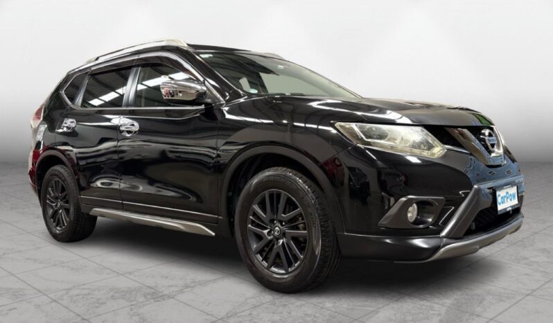 
								Nissan X-TRAIL  2015 full									