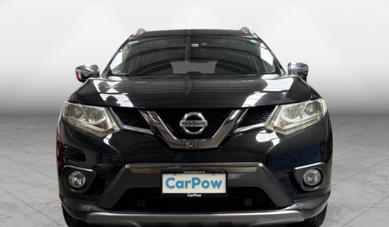 
								Nissan X-TRAIL  2015 full									