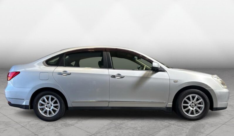 
								Nissan Bluebird SYLPHY 2010 full									