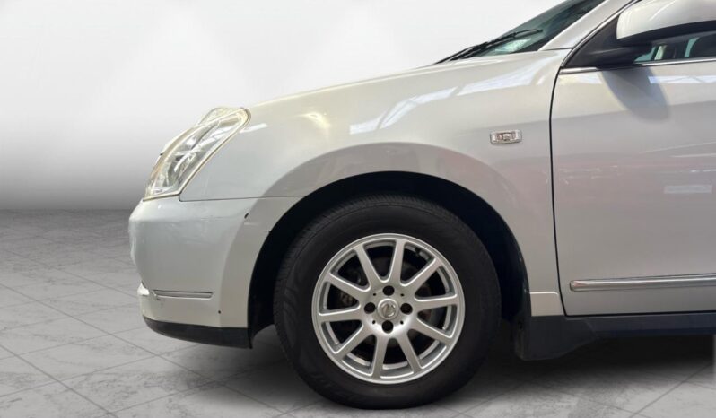 
								Nissan Bluebird SYLPHY 2010 full									