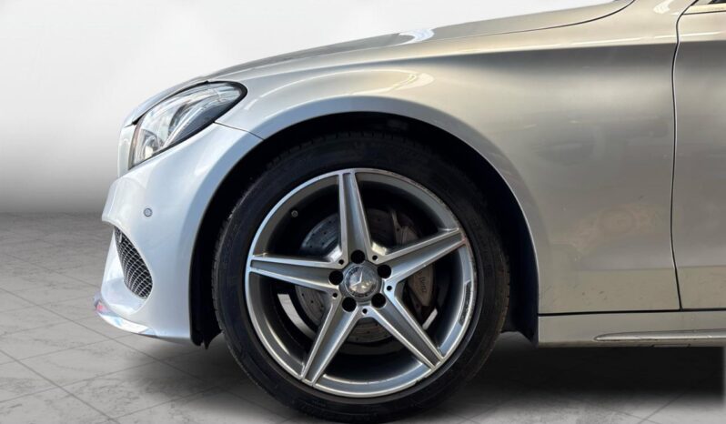 
								Mercedes-Benz C Class Wagon C200 Sports 2015 full									