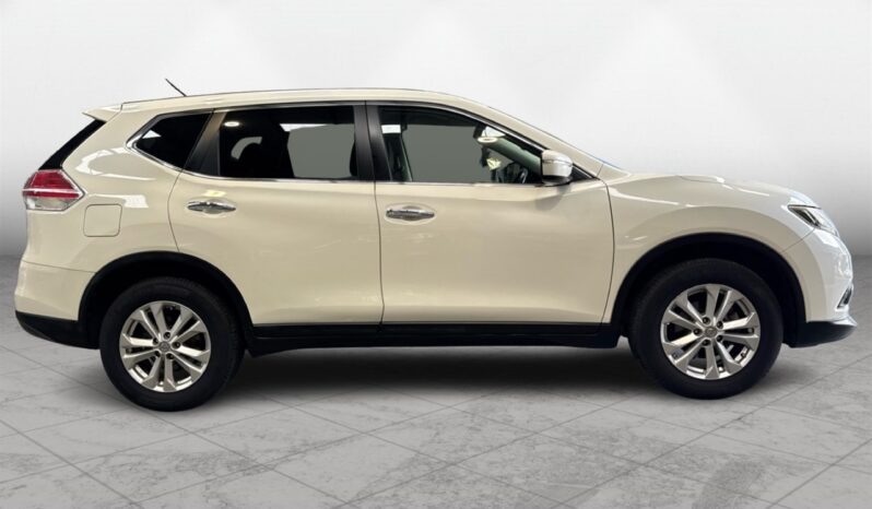 
								Nissan X-TRAIL  2014 full									
