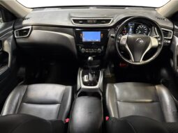 
										Nissan X-TRAIL  2015 full									