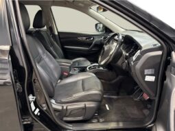 
										Nissan X-TRAIL  2015 full									