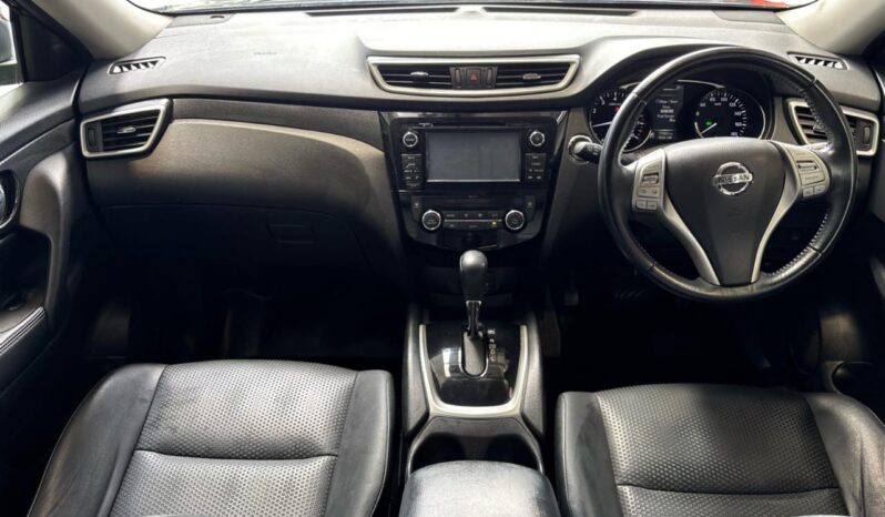 
								Nissan X-TRAIL 20X Extreme Emergency Brake 2014 full									