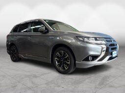 
										Mitsubishi Outlander PHEV 2015 full									
