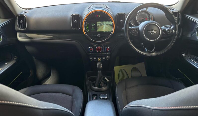 
								Mini Cooper SE Crossover ALL 4 2019 full									