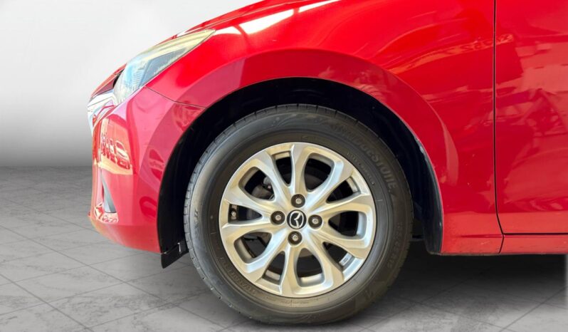 
								Mazda DEMIO  2015 full									