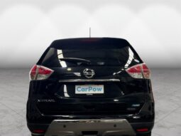 
										Nissan X-TRAIL  2015 full									
