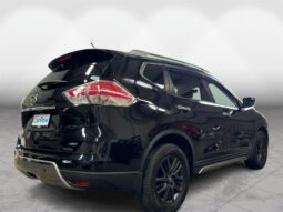 
										Nissan X-TRAIL  2015 full									