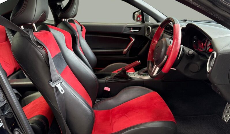 
								Toyota 86 GT LIMITED 2013 full									