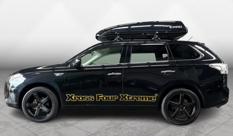 
								Mitsubishi OUTLANDER PHEV G Premium Package 2013 full									