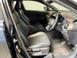 
										Toyota C-HR  2017 full									