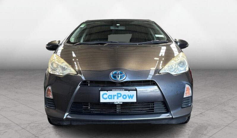 
								Toyota AQUA HYBRID 2012 full									
