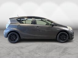 
										Toyota AQUA HYBRID 2012 full									