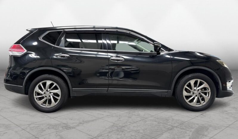 
								Nissan X-TRAIL 20 XTT EMAMBRE PACKAGE 2017 full									