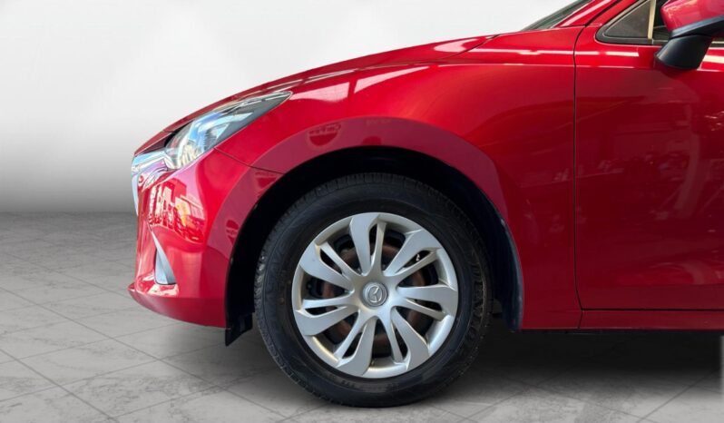 
								Mazda DEMIO 13S 2016 full									