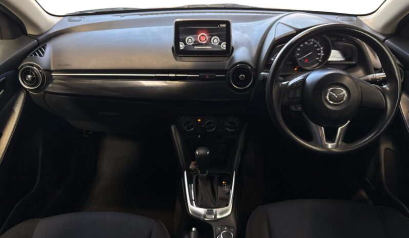 
								Mazda DEMIO 13S 2016 full									