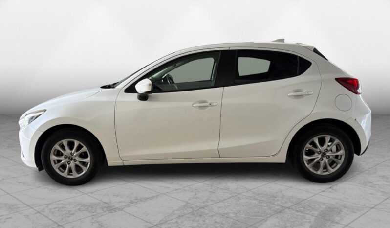 
								Mazda DEMIO 13S 2015 full									