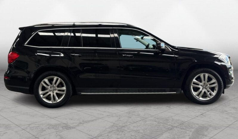 
								Mercedes-Benz GL350 Blue Tech 4 Matic Leather Exclusive 2015 full									