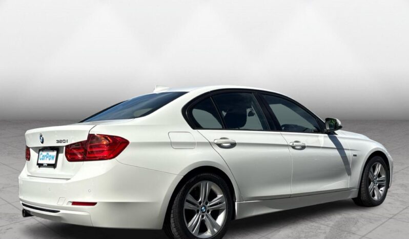 
								BMW 320I  2013 full									