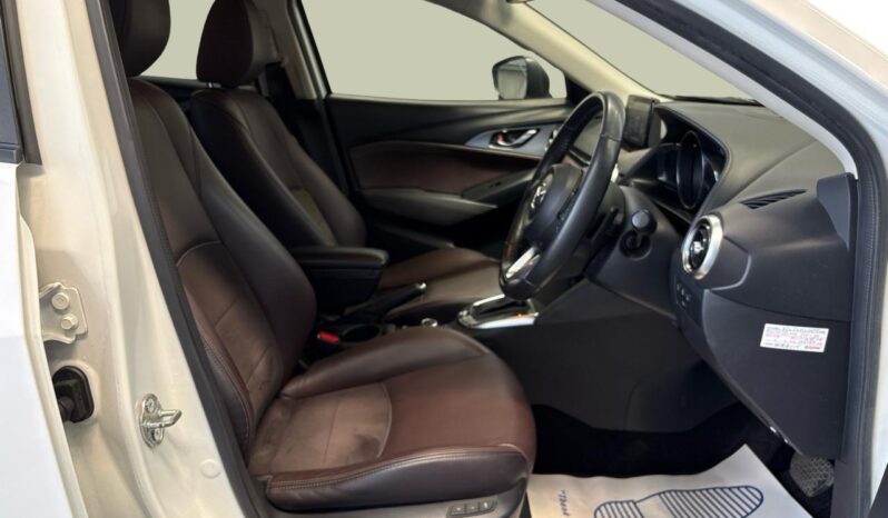 
								Mazda CX-3 20S Noble Brown 2017 full									