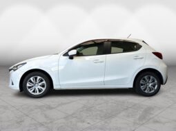 
										Mazda DEMIO 13C 2015 full									