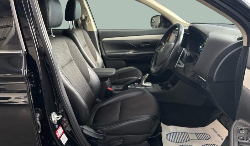 
								Mitsubishi Outlander PHEV 2014 full									