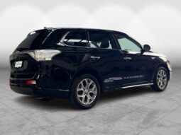 
										Mitsubishi Outlander PHEV 2014 full									