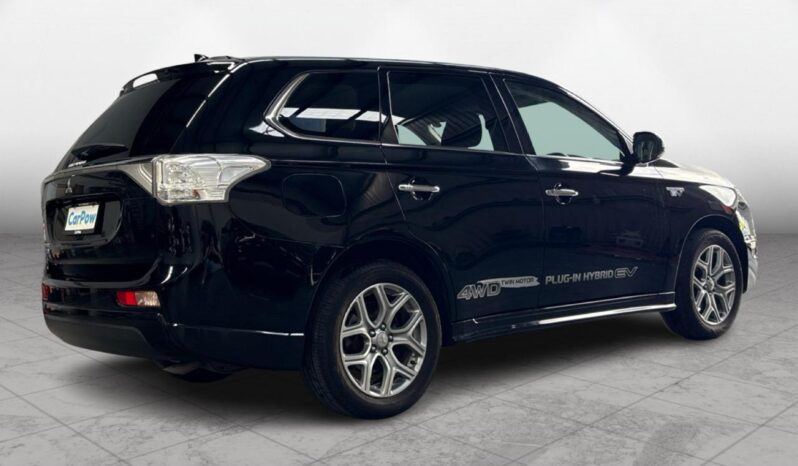 
								Mitsubishi Outlander PHEV 2014 full									