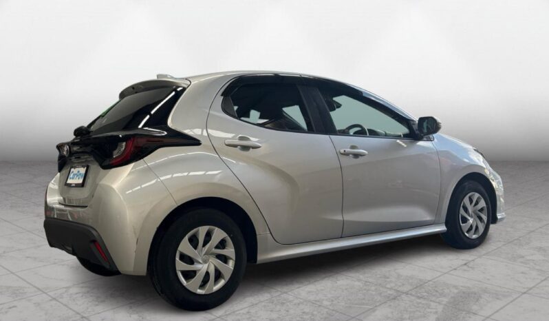 
								Toyota Yaris  2020 full									