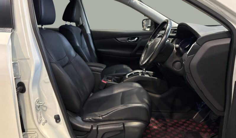 
								Nissan X-TRAIL 20X 2015 full									