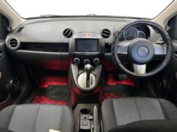 
										Mazda DEMIO  2011 full									