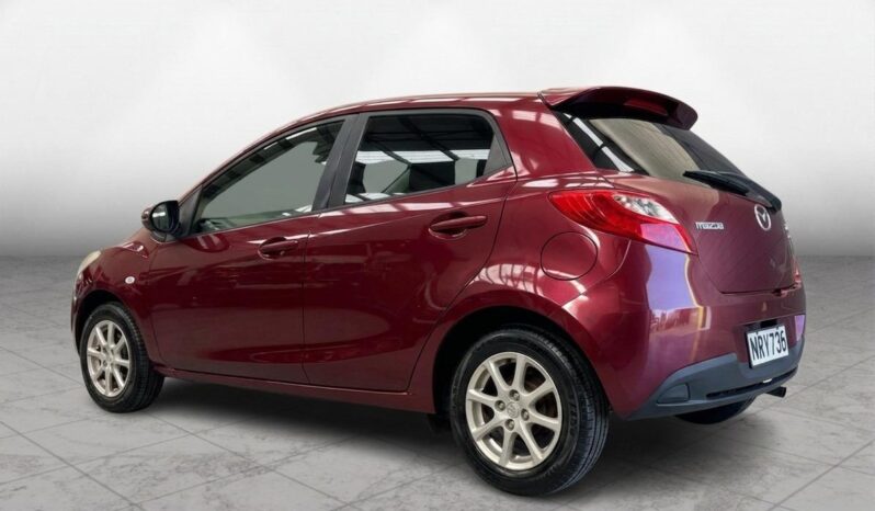 
								Mazda DEMIO  2011 full									