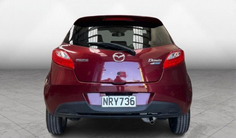 
								Mazda DEMIO  2011 full									