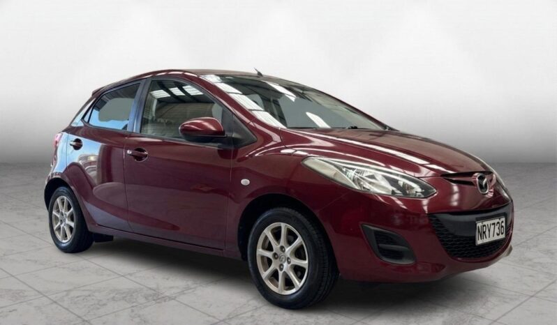 
								Mazda DEMIO  2011 full									